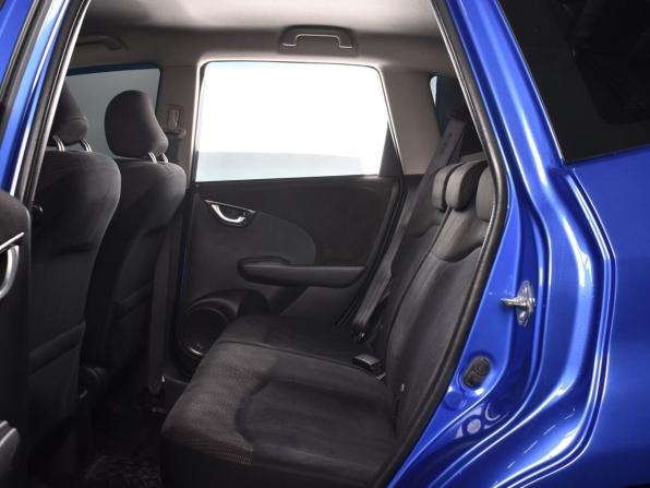 Honda Jazz II Рестайлинг с пробегом 2012 года, цена 879 995 рублей, 164848 км, хэтчбек, Автокод Объявления