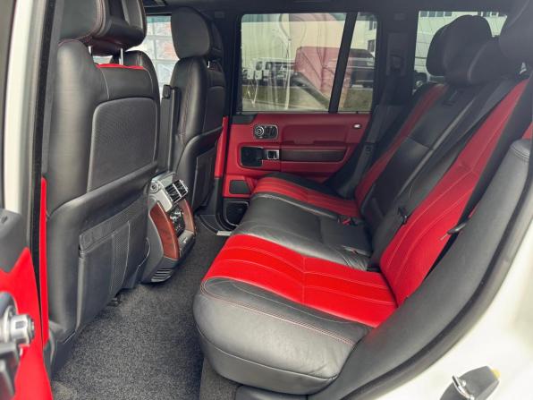 Land Rover Range Rover III Рестайлинг 2 с пробегом 2011 года, цена 2 300 000 рублей, 190937 км, внедорожник, Автокод Объявления