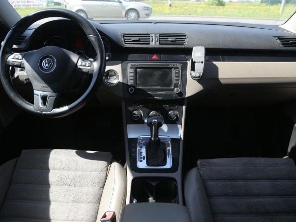 Volkswagen Passat B6 с пробегом 2008 года, цена 695 000 рублей, 211000 км, универсал, Автокод Объявления