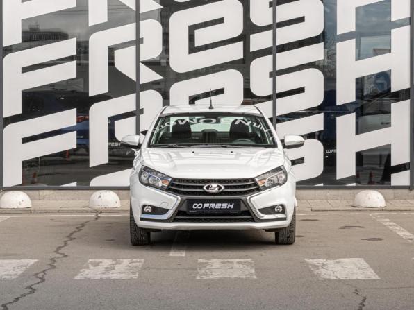 Lada (ВАЗ) Vesta I с пробегом 2016 года, цена 750 000 рублей, 221619 км, седан, Автокод Объявления