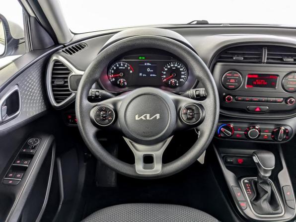 Kia Soul III с пробегом 2022 года, цена 2 140 000 рублей, 65135 км, хэтчбек, Автокод Объявления