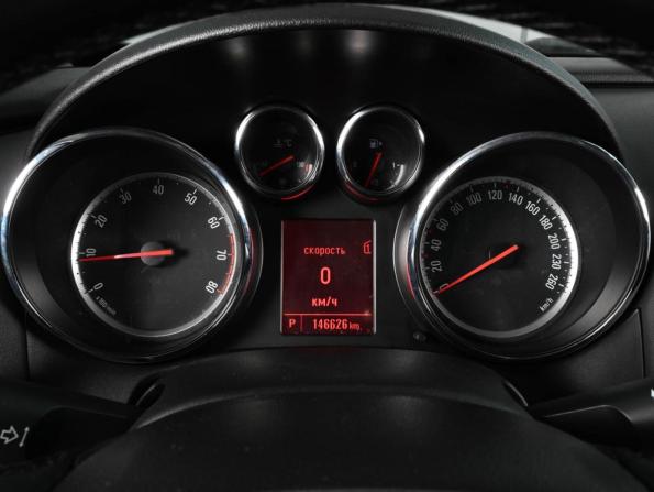 Opel Astra J Рестайлинг с пробегом 2013 года, цена 999 000 рублей, 146626 км, хэтчбек, Автокод Объявления