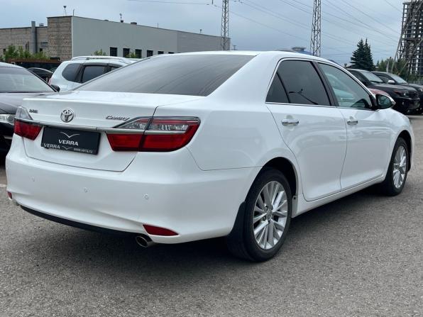 Toyota Camry VII (XV50) Рестайлинг с пробегом 2015 года, цена 1 850 000 рублей, 244924 км, седан, Автокод Объявления