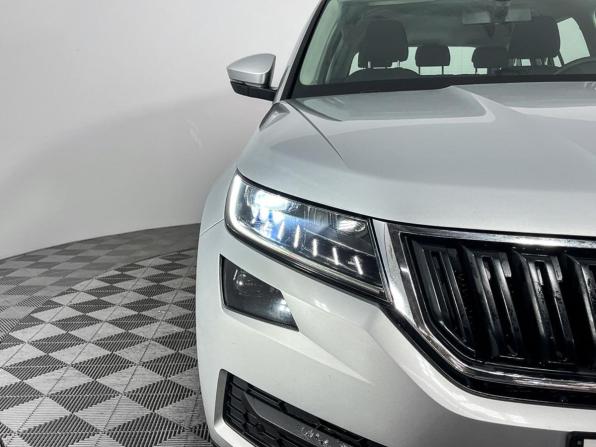 Skoda Kodiaq I с пробегом 2021 года, цена 2 432 800 рублей, 203446 км, внедорожник, Автокод Объявления