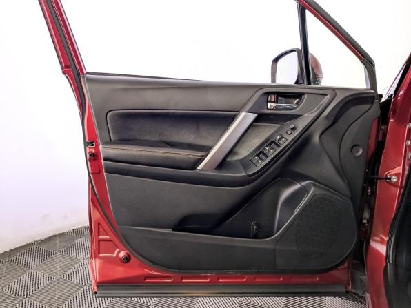Subaru Forester IV Рестайлинг с пробегом 2015 года, цена 1 720 000 рублей, 174744 км, внедорожник, Автокод Объявления