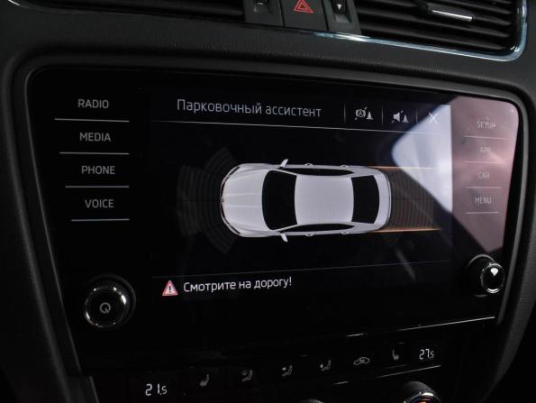 Skoda Octavia III (A7) Рестайлинг с пробегом 2020 года, цена 2 299 000 рублей, 22487 км, лифтбек, Автокод Объявления