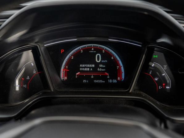 Honda Civic X с пробегом 2018 года, цена 1 800 500 рублей, 104320 км, хэтчбек, Автокод Объявления