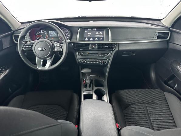 Kia Optima IV Рестайлинг с пробегом 2019 года, цена 1 800 000 рублей, 104593 км, седан, Автокод Объявления