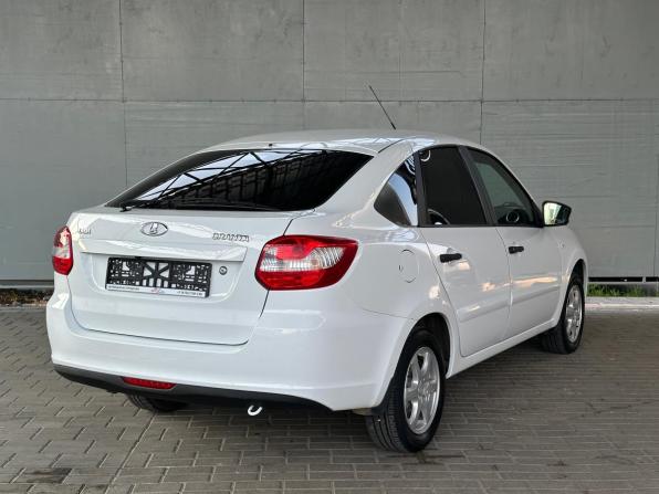 Lada (ВАЗ) Granta I с пробегом 2017 года, цена 625 000 рублей, 105875 км, лифтбек, Автокод Объявления