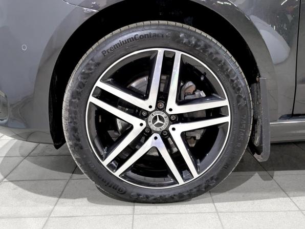 Mercedes-Benz Vito III (W447) Рестайлинг с пробегом 2021 года, цена 5 690 000 рублей, 32678 км, минивэн, Автокод Объявления