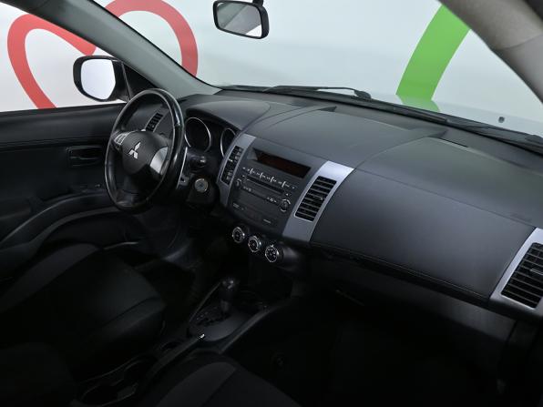 Mitsubishi Outlander II Рестайлинг с пробегом 2011 года, цена 1 040 000 рублей, 171141 км, внедорожник, Автокод Объявления