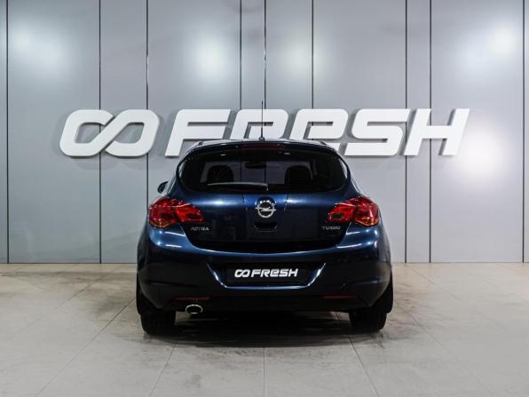 Opel Astra J с пробегом 2010 года, цена 799 000 рублей, 194582 км, хэтчбек, Автокод Объявления