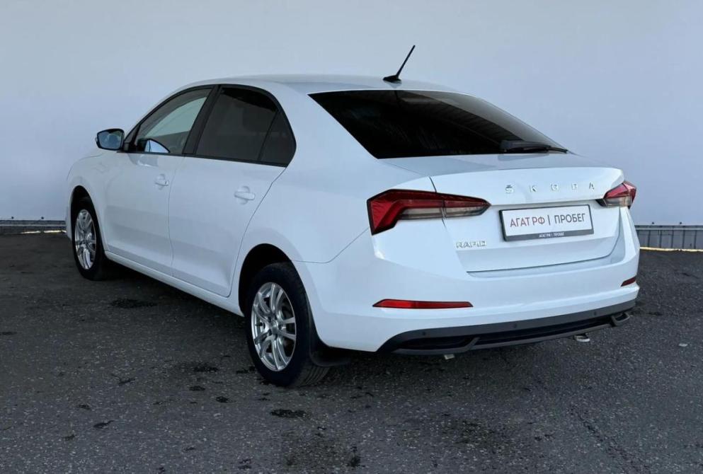 Skoda Rapid I Рестайлинг Киров  - изображение 7
