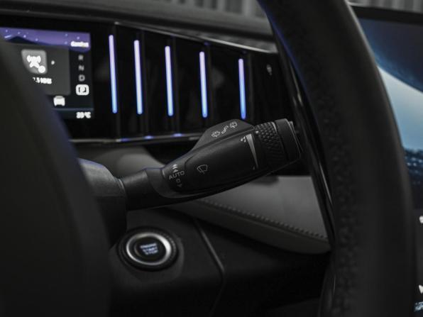 Geely Atlas II с пробегом 2024 года, цена 2 724 000 рублей, 19903 км, внедорожник, Автокод Объявления