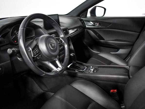 Mazda CX-4 I Рестайлинг с пробегом 2020 года, цена 2 890 000 рублей, 23931 км, внедорожник, Автокод Объявления