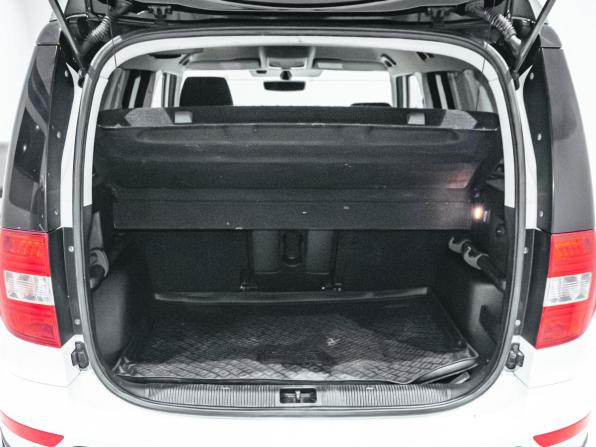 Skoda Yeti I Рестайлинг с пробегом 2016 года, цена 1 428 816 рублей, 224052 км, внедорожник, Автокод Объявления