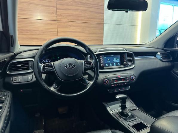 Kia Sorento III Prime Рестайлинг с пробегом 2019 года, цена 2 699 900 рублей, 139590 км, внедорожник, Автокод Объявления