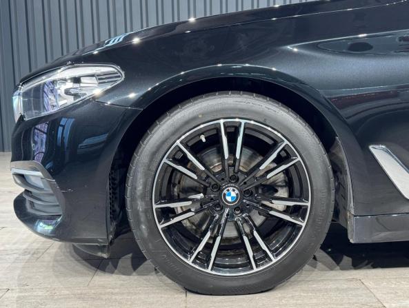 BMW 5 серии VII (G30/G31/G38) с пробегом 2018 года, цена 2 455 000 рублей, 158047 км, седан, Автокод Объявления