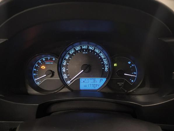Toyota Corolla XI (E160 E170 E180) с пробегом 2014 года, цена 1 070 000 рублей, 176925 км, седан, Автокод Объявления