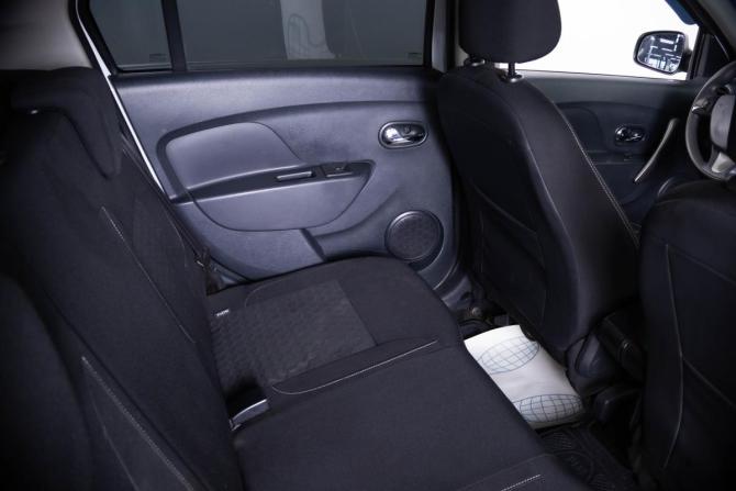 Renault Logan II с пробегом 2016 года, цена 649 000 рублей, 230265 км, седан, Автокод Объявления