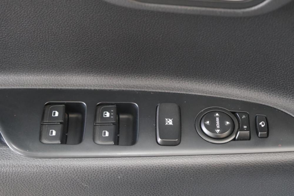 Kia Stonic I Омск  - изображение 9