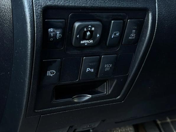 Toyota Land Cruiser 200 Series с пробегом 2010 года, цена 2 700 000 рублей, 324260 км, внедорожник, Автокод Объявления