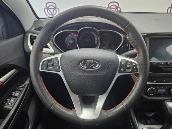 Lada (ВАЗ) Vesta I с пробегом 2021 года, цена 1 296 000 рублей, 44231 км, универсал, Автокод Объявления