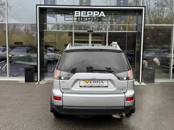 Mitsubishi Outlander II с пробегом 2008 года, цена 950 000 рублей, 225327 км, внедорожник, Автокод Объявления