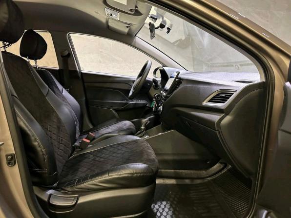 Hyundai Solaris II Рестайлинг с пробегом 2021 года, цена 1 549 000 рублей, 63997 км, седан, Автокод Объявления