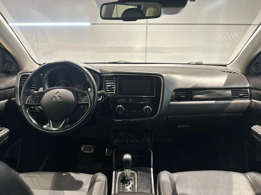 Mitsubishi Outlander III Рестайлинг 2 Новосибирск  - изображение 18