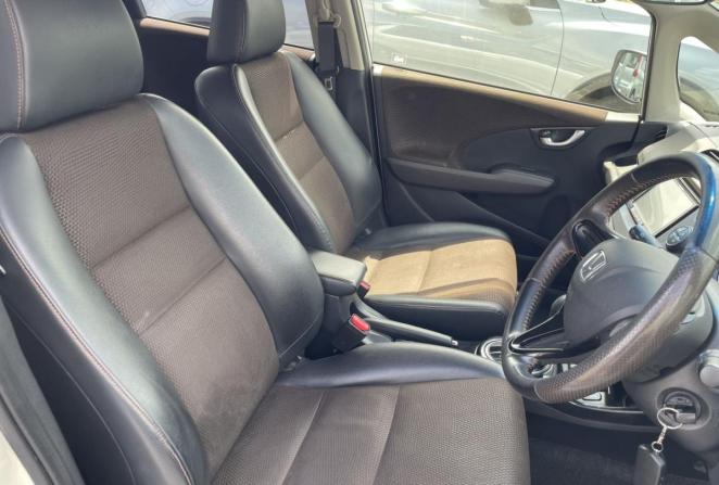 Honda Fit Shuttle I с пробегом 2012 года, цена 1 050 000 рублей, 127394 км, универсал, Автокод Объявления