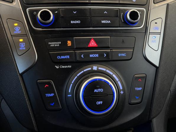 Hyundai Santa Fe III Рестайлинг с пробегом 2015 года, цена 2 050 000 рублей, 122000 км, внедорожник, Автокод Объявления