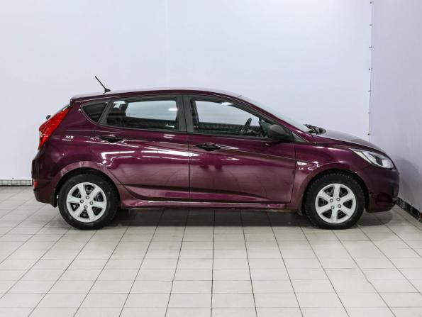 Hyundai Solaris I с пробегом 2012 года, цена 770 000 рублей, 75220 км, хэтчбек, Автокод Объявления