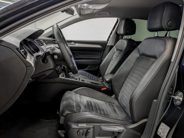 Volkswagen Passat B8 Рестайлинг с пробегом 2020 года, цена 2 740 000 рублей, 102593 км, седан, Автокод Объявления