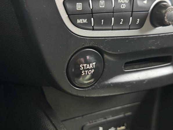Renault Fluence I с пробегом 2010 года, цена 560 000 рублей, 156130 км, седан, Автокод Объявления