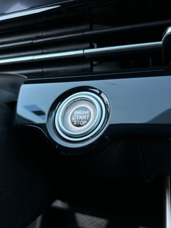 Omoda C5 I с пробегом 2022 года, цена 1 750 000 рублей, 67158 км, внедорожник, Автокод Объявления
