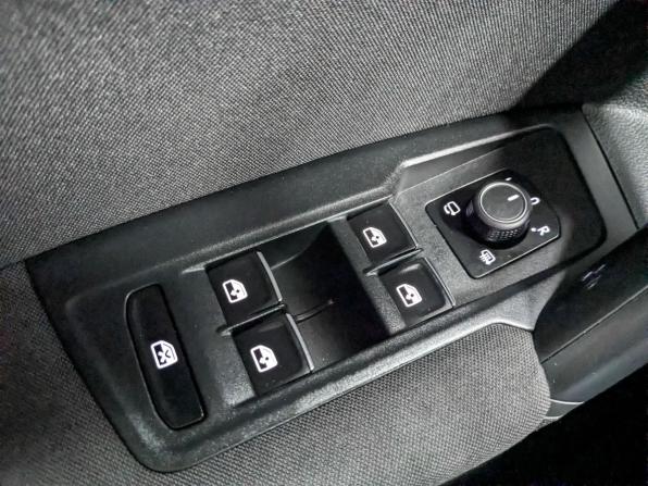 Volkswagen Tiguan II с пробегом 2019 года, цена 2 550 000 рублей, 70693 км, внедорожник, Автокод Объявления