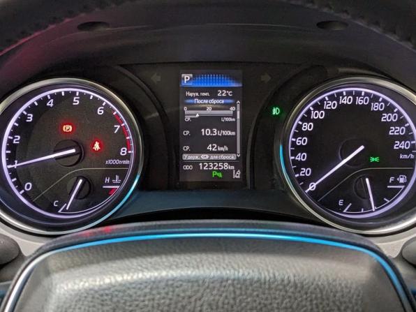 Toyota Camry VIII (XV70) с пробегом 2019 года, цена 2 895 000 рублей, 122700 км, седан, Автокод Объявления