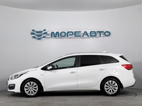 Kia Ceed II Рестайлинг с пробегом 2017 года, цена 1 590 000 рублей, 159000 км, универсал, Автокод Объявления