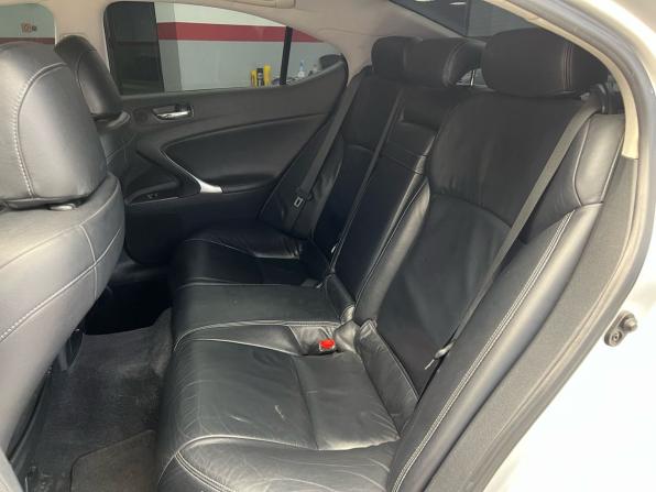 Lexus IS II Рестайлинг 2 с пробегом 2010 года, цена 1 460 000 рублей, 102613 км, седан, Автокод Объявления