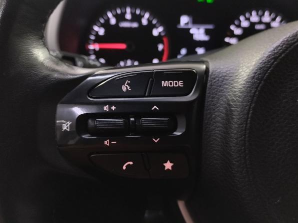 Kia Rio IV Рестайлинг с пробегом 2020 года, цена 1 360 000 рублей, 159408 км, седан, Автокод Объявления