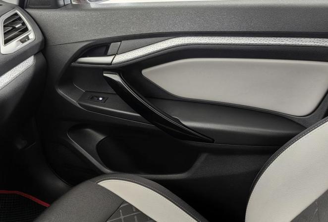 Lada (ВАЗ) Vesta I с пробегом 2018 года, цена 910 000 рублей, 120400 км, универсал, Автокод Объявления