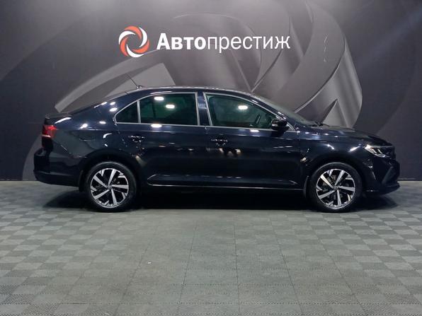 Volkswagen Polo VI с пробегом 2021 года, цена 1 510 000 рублей, 76900 км, лифтбек, Автокод Объявления