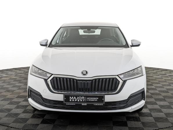 Skoda Octavia IV (A8) с пробегом 2021 года, цена 2 415 000 рублей, 73007 км, лифтбек, Автокод Объявления