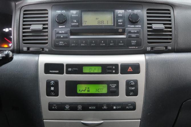Toyota Corolla IX (E120 E130) Рестайлинг с пробегом 2005 года, цена 669 000 рублей, 183000 км, седан, Автокод Объявления