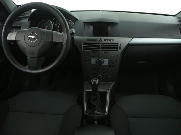 Opel Astra H с пробегом 2006 года, цена 397 000 рублей, 212000 км, универсал, Автокод Объявления