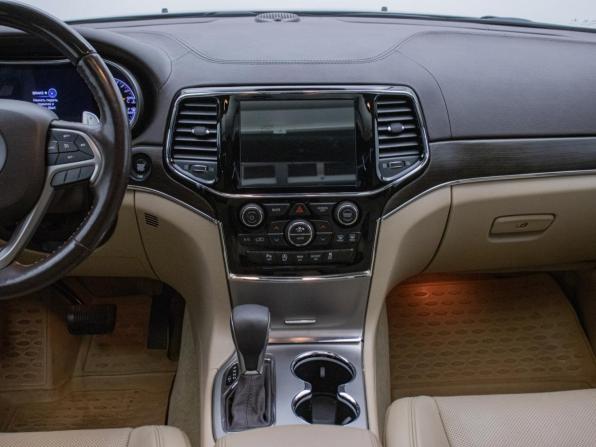 Jeep Grand Cherokee IV (WK2) Рестайлинг с пробегом 2019 года, цена 3 320 000 рублей, 152984 км, внедорожник, Автокод Объявления