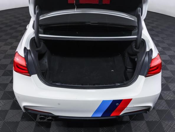 BMW 3 серии VI (F3x) Рестайлинг с пробегом 2016 года, цена 2 450 000 рублей, 141000 км, седан, Автокод Объявления