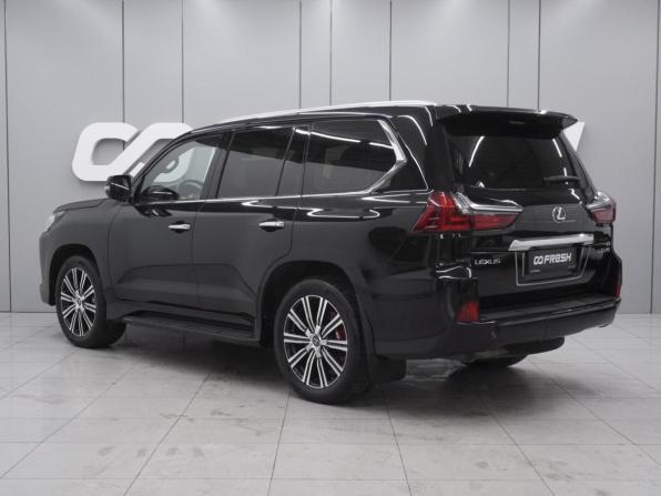 Lexus LX III Рестайлинг 2 с пробегом 2018 года, цена 8 400 000 рублей, 157363 км, внедорожник, Автокод Объявления