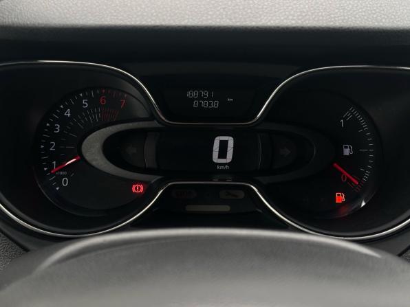 Renault Kaptur I с пробегом 2017 года, цена 1 180 000 рублей, 188775 км, внедорожник, Автокод Объявления